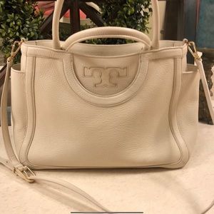 Deep discount … Tory Burch Fleming Tote